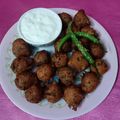 Sapana Kanani's cooksnap of when they made ડાકોર ના ગોટા.