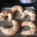 Andrea Major_1 Cooksnap-ja, amikor elkészítette a(z) Házi (Szezàmagos) Vajas Kifli receptet.