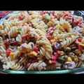 صورة من Mosaab j، شاركها بعد تجربة وصفة سلطة المعكرونة بالجبن والمايونيز مع التونة 😋