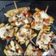 Sabari Dhar का कुकस्नैप जब उन्होंने फ्रैंच फ्राइज मखनी सॉस पिज़्ज़ा (frenchfries makhani sauce pizza recipe in Hindi) बनाया था।