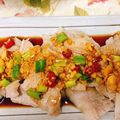 姚佩妘 的 白切松阪豬肉搭蒜茸沾醬 cooksnap