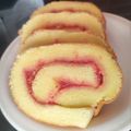 Cooksnap dari Yulia Trisnaningtias untuk resep Bolu gulung ekonomis ala ci Tintin Rayner