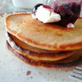 El cooksnap de Bibi García cuando hizo Hot cakes🥞 con un toque de linaza, avena y coco🥥.