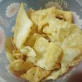 Swati Agarwal का कुकस्नैप जब उन्होंने मीठी नीम के नमक पारे (mithi neem ke namak pare recipe in Hindi) बनाया था।