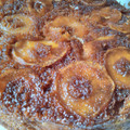 El cooksnap de monica liliana Raijelson cuando hizo Tarta de manzana invertida con aceite.
