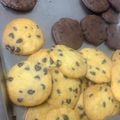 愛甜點的小胖妹's cooksnap of when they made 點心/甜點 - 巧克力豆餅乾🍪.