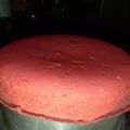 Ritu kumari का कुकस्नैप जब उन्होंने स्ट्रॉबेरी एगलेस केक (Strawberry eggless cake recipe in hindi) बनाया था।