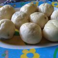Cooksnap dari Pita (Dhian Puspitasari ) untuk resep Choco Cheese Dough Balls praktis (eggless)