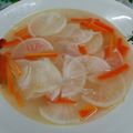 Cooksnap Nor Azlina semasa beliau membuat Bening Lobak Putih Kucai.