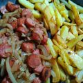 Cooksnap από Χριστίνα Νταμ. στη συνταγή "Καραμελωμένα" λουκάνικα με πατάτες τηγανητές!!!!