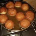 Asma'u Muhammad Hadi's cooksnap of when they made Mini notless doughnut.