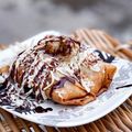 Cooksnap MinSha semasa beliau membuat Popis (Popia + Pisang).