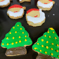 El cooksnap de Kari C cuando hizo Glasé Royal Icing con Albúmina para decorar Cookies 🍪.