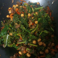 El cooksnap de Arantxa cuando hizo Salteado de espárragos y kale con garbanzos.