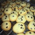 Atitaya Juruta's cooksnap of when they made คุกกี้เนยสด ช็อกโกแลตชิพ.