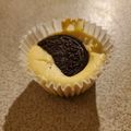wingmaster835's cooksnap of when they made Oreo Cream Cheese Cupcake.