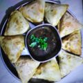 Prafulla Ramoliya's cooksnap of when they made પંજાબી સમોસા (Punjabi samosa recipe in gujrati).