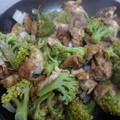 El cooksnap de Marty Bello cuando hizo Pollo con brócoli y soja.