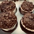 รูป Cooksnap ของ Sirinart Cheewakriengkrai เมื่อเขาทำ Double Chocolate Banana Muffin