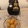 neelam gupta का कुकस्नैप जब उन्होंने बेसन के लड्डू (besan ke ladoo recipe in Hindi) बनाया था।