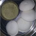 Roopa Maini का कुकस्नैप जब उन्होंने इडली (Idli recipe in hindi) बनाया था।