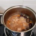 Cooksnap của trang khi họ làm theo món Đùi gà tiềm nước dừa cho bé