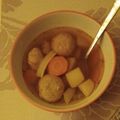 Tamás Csilla Cooksnap-ja, amikor elkészítette a(z) Májgombócleves receptet.