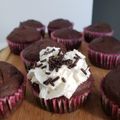 El cooksnap de scarlett bizama cuando hizo Muffins de banana y chocolate veganos con corazón de chocolate.