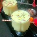 Anjana Sahil Manchanda का कुकस्नैप जब उन्होंने बादामी ठंडाई (Badami thandai recipe in hindi) बनाया था।