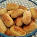 Cooksnap από Cleopatra στη συνταγή Λουκανικοπιτάκια αφράτα με γιαούρτι