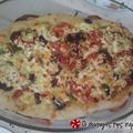 Cooksnap από christmast στη συνταγή Πίτσα με πέστο, πιπεριές και ελιές