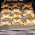 Vég Evelin Cooksnap-ja, amikor elkészítette a(z) Házi (Szezàmagos) Vajas Kifli receptet.