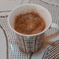 Cooksnap από 𝒳𝓇𝓊𝓈𝑜𝓊𝓁𝒶 𝒦𝑜𝓃𝓉𝑜𝓅𝑜𝓊𝓁𝑜𝓊 στη συνταγή Ρόφημα καφέ καπουτσίνο καραμέλας με σοκολάτα και κανέλα