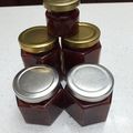 無花果 的 整顆的草莓果醬 cooksnap