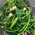 Cooksnap của Bòn Bon khi họ làm theo món Rau lang xào tỏi