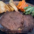 Cooksnap dari Septy Uyung untuk resep Juicy Medium Well Ribeye Steak