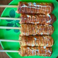 Cooksnap Sesimple Loralin semasa beliau membuat Roti sosej gulung.