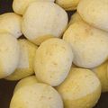 Cooksnap de Fabíola Barros quando cozinhou Pão de queijo caseiro.