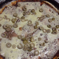 El cooksnap de Gabriela Martusciello cuando hizo Pizza de muzzarella y aceitunas.