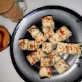Dipika Bhalla का कुकस्नैप जब उन्होंने आलू सूजी ढोकला (aaloo suji dhokla recipe in Hindi) बनाया था।