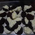 Cooksnap dari Ade Jubaedah untuk resep Bolu kukus mawar lembut irit telur