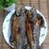 Cooksnap Aza Aaj semasa beliau membuat Ikan Cencaru Bakar Sumbat Sambal Kelapa.