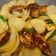 Cooksnap MocQue semasa beliau membuat Ayam Goreng Kunyit.