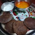 pinky makhija का कुकस्नैप जब उन्होंने सिधाडे के आटे की पुरी (Singhada Aata Poori Recipe in Hindi) बनाया था।