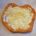 Bebi0402 Cooksnap-ja, amikor elkészítette a(z) Kefires lángos, hűtős, ropogós receptet.