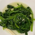 やみよる 的 炒菠菜 cooksnap