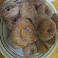 shaethelioness's cooksnap of when they made Homemade Doughnuts.
