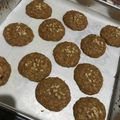 Cooksnap dari shoim mardiyah untuk resep Oatmeal Chewy Cookies (no mixer needed)
