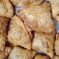 Pooja Vora's cooksnap of when they made સમોસા (Samosa Recipe in Gujarati).