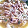 Cooksnap dari Dhewi Dhewi Aya untuk resep Cumi asam manis